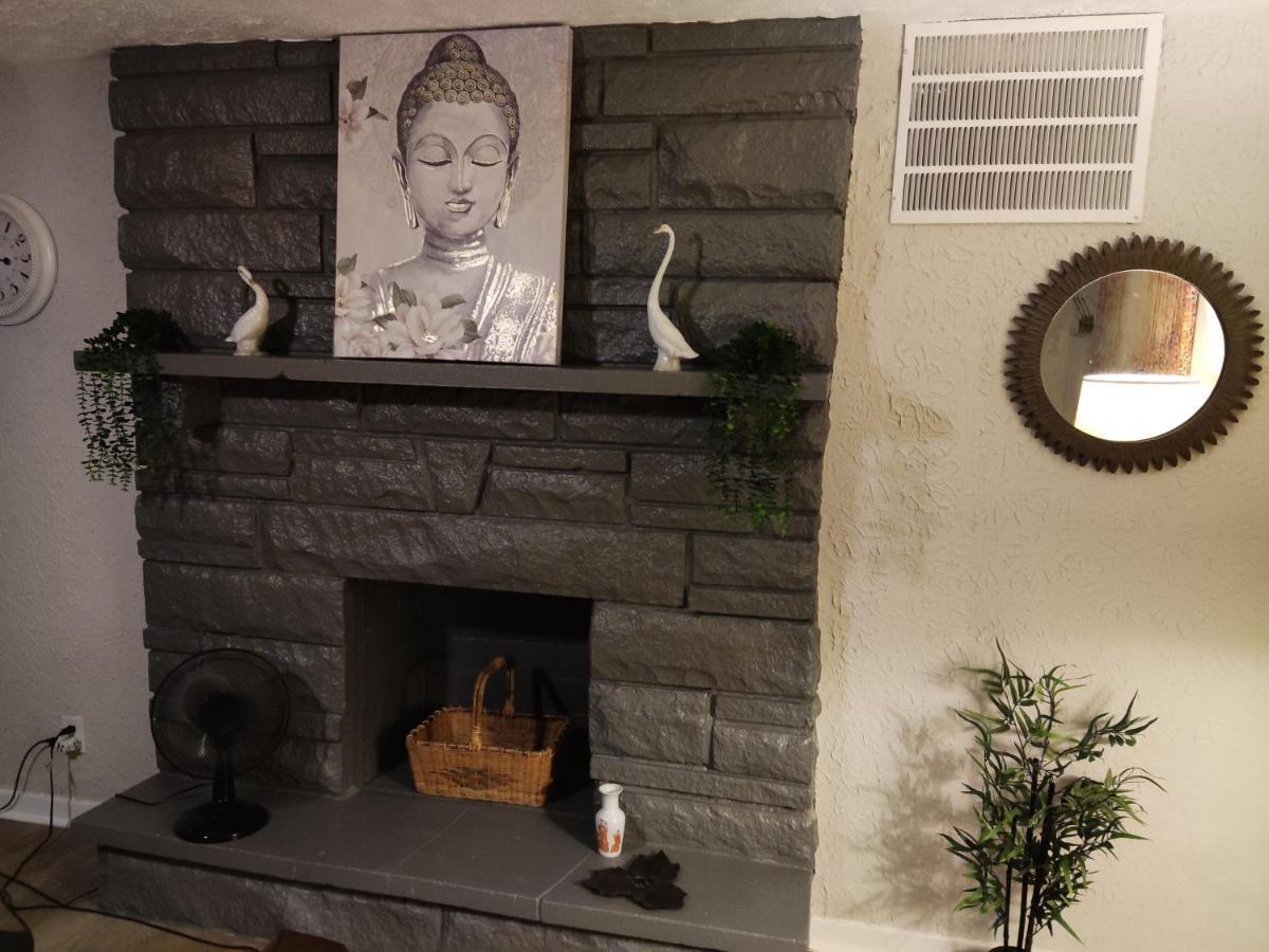 Tranquil Oasis - Private Rooms -Near Downtown Indianapolis Exterior foto